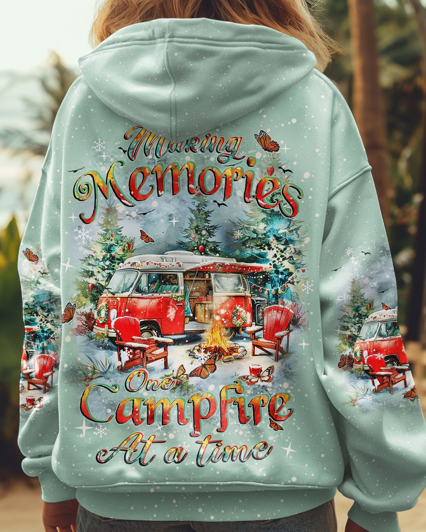 MAKING MEMORIES ONE CAMPFIRE AT A TIME CHRISTMAS ALL OVER PRINT - YHHN2510241