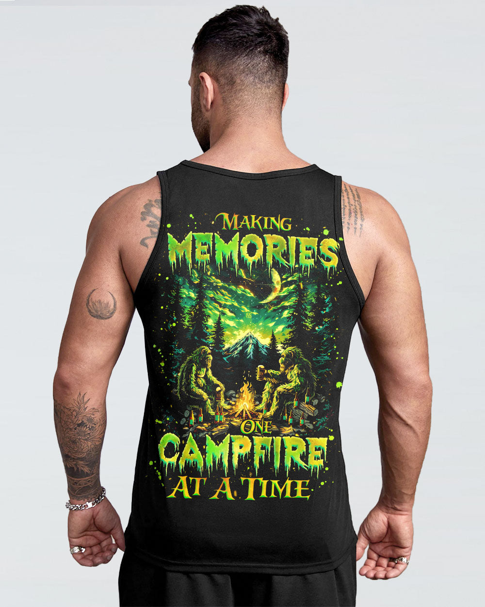  MAKING MEMORIES ONE CAMPFIRE AT A TIME BIGFOOT ALL OVER PRINT - TLNZ1612241