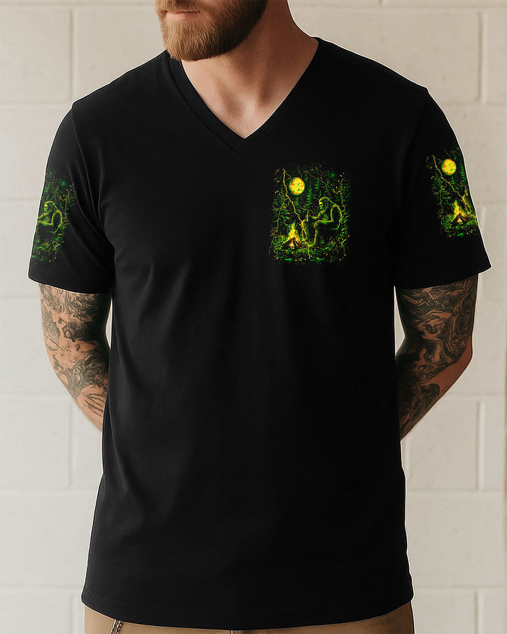 I'M HIDING FROM STUPID PEOPLE BIGFOOT ALL OVER PRINT - YHHN2210253