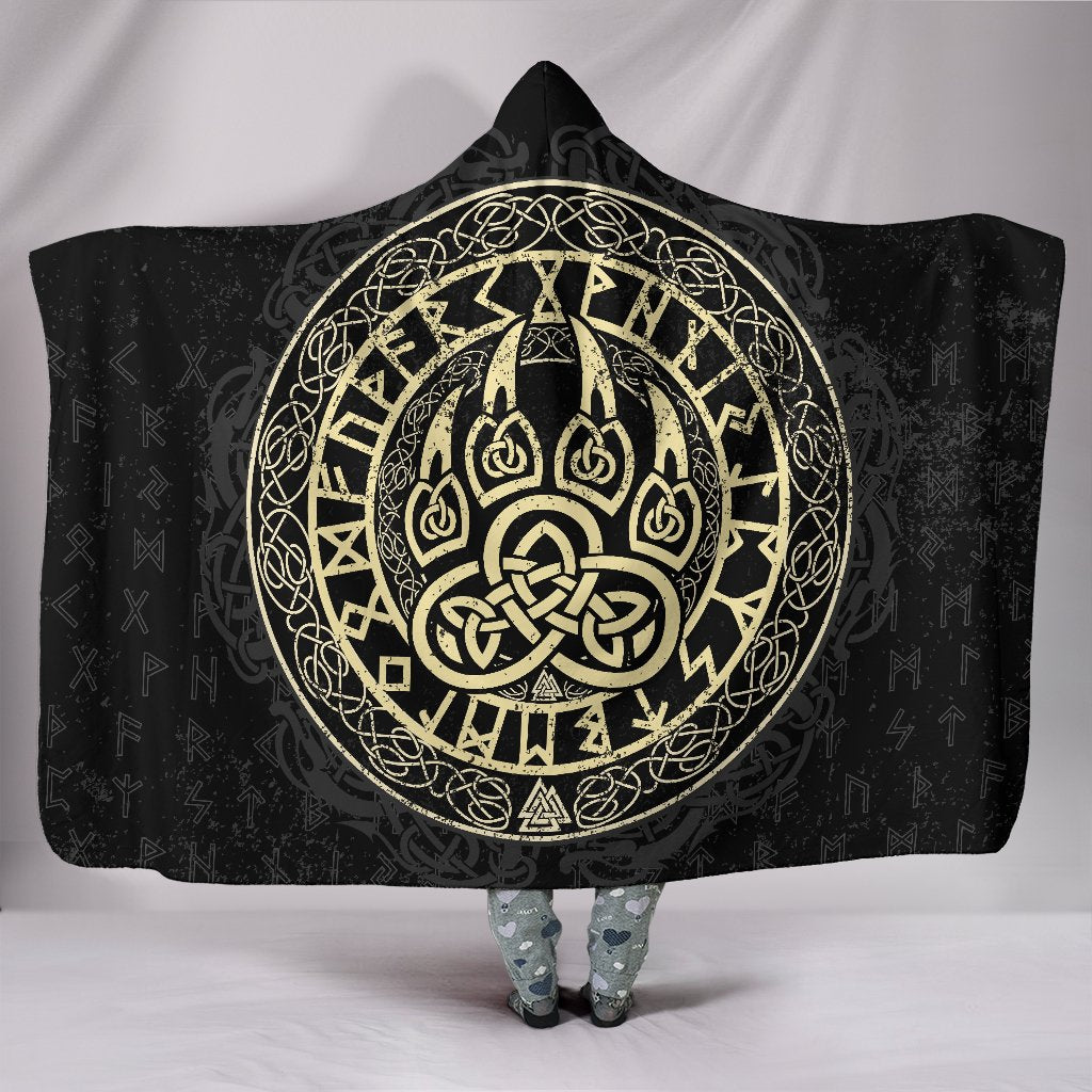 Viking Style Hooded Blanket Wolf A7